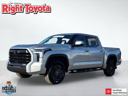 Certified 2025 Toyota Tundra SR5 w/ SR5 Convenience Package image 1