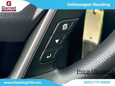 Used 2015 Hyundai Santa Fe Sport AWD/4WD image 34