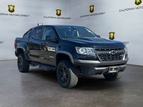 Used 2019 Chevrolet Colorado ZR2 w/ ZR2 Midnight Special Edition image 7