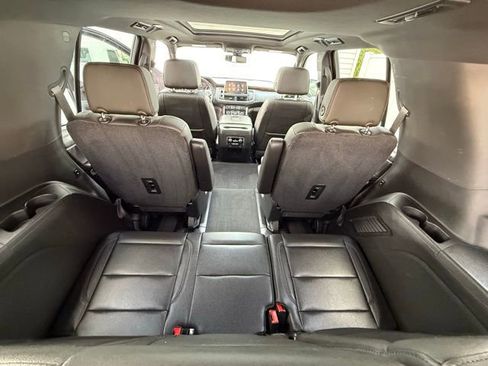 Used 2021 Chevrolet Tahoe Z71 w/ Z71 Signature Package image 13