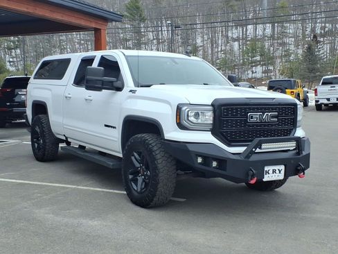 Used 2016 GMC Sierra 1500 SLE w/ SLE Value Package image 3