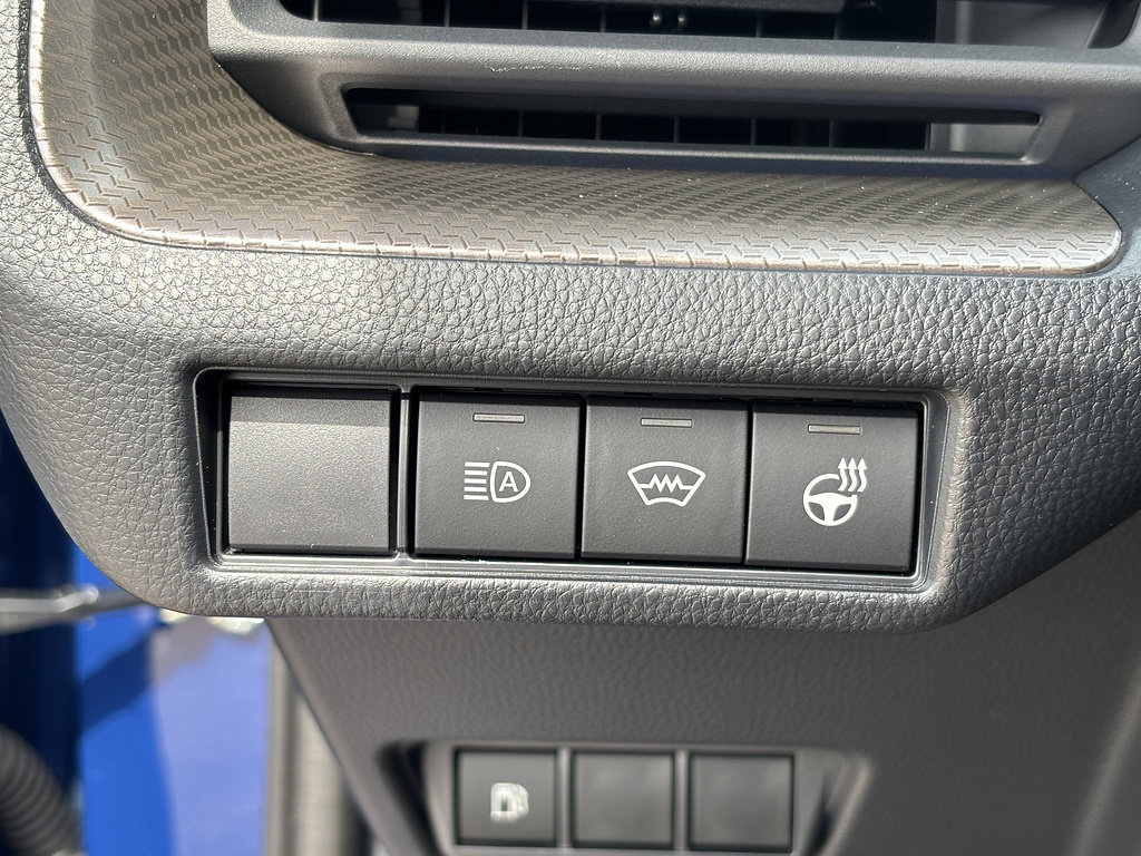New 2027 Toyota Prius XLE FWD image 23