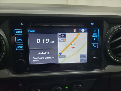 Used 2016 Toyota Tacoma TRD Sport w/ Towing Package image 22