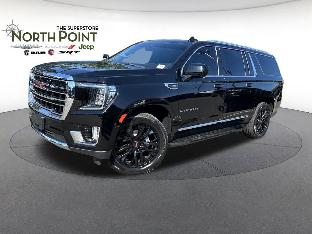 Used 2023 GMC Yukon XL SLT AWD/4WD image 1