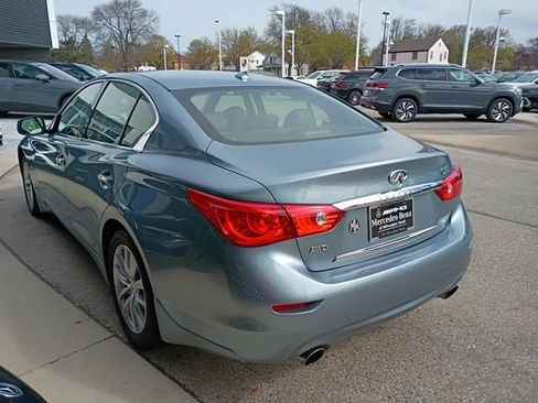Used 2017 INFINITI Q50 3.0t Premium w/ Driver Assistance Package AWD/4WD image 5