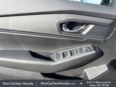 Certified 2025 Honda Accord SE image 8