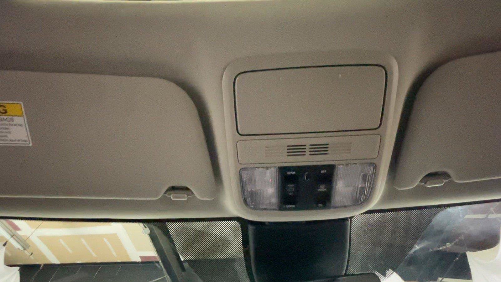 Certified 2025 Honda Odyssey Touring image 37