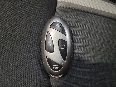 Used 2025 Hyundai Sonata SEL FWD image 32