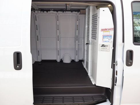 New 2025 GMC Savana 2500 w/ Enhanced Convenience Package RWD image 26
