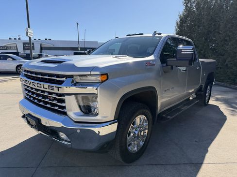 Used 2020 Chevrolet Silverado 3500 LTZ w/ LTZ Plus Package image 7