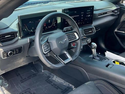 Used 2024 Ford Mustang Coupe RWD image 16