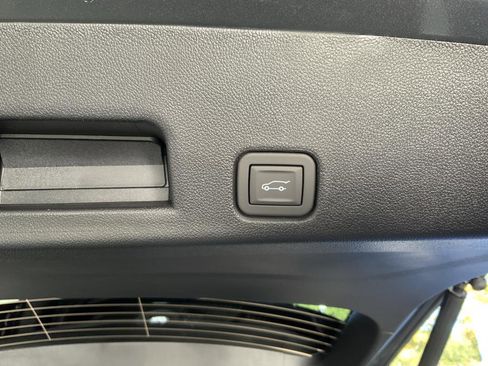 New 2026 Chevrolet Traverse LT w/ LPO, Floor Liner Package image 34