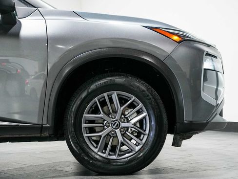 Used 2023 Nissan Rogue S AWD/4WD image 10