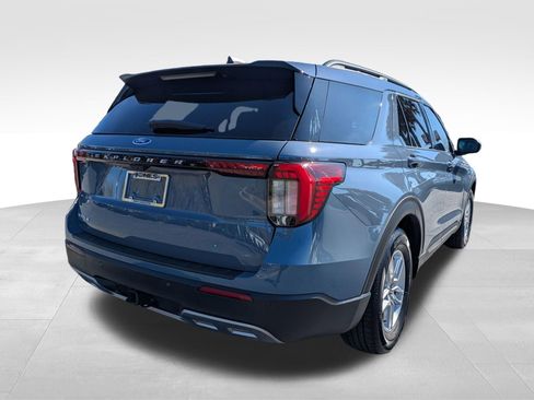 New 2026 Ford Explorer Active w/ Active Comfort Package image 5