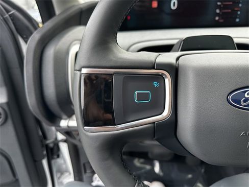 Certified 2025 Ford Expedition Max Active image 30