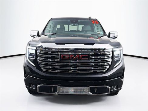 Used 2025 GMC Sierra 1500 Denali w/ Denali Reserve Package AWD/4WD image 2