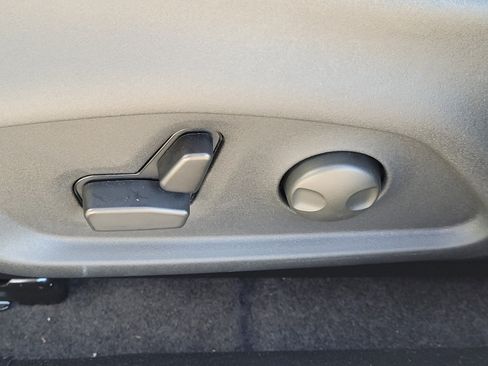 New 2026 Jeep Compass Latitude w/ Quick Order Package 29K image 10