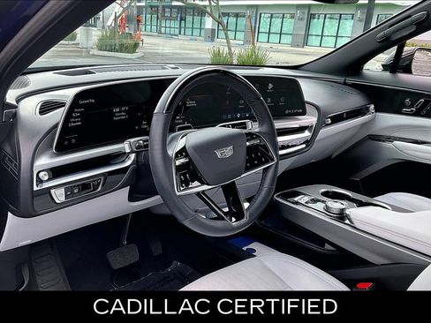 Used 2024 Cadillac Lyriq Luxury RWD image 13