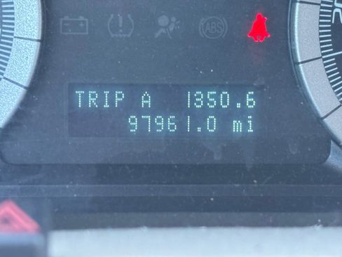 Used 2009 Ford Escape XLT image 9