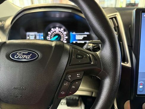 Used 2024 Ford Edge SE AWD/4WD image 10