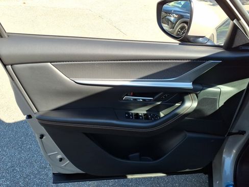 New 2025 MAZDA CX-90 Plug-In Hybrid w/ Premium Plus image 11