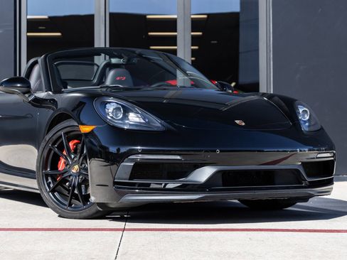 Certified 2019 Porsche 718 Boxster GTS image 9