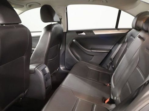 Used 2015 Volkswagen Jetta SE image 22