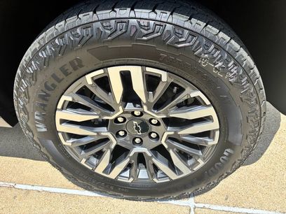 New 2026 Chevrolet Tahoe Z71 w/ Z71 Off-Road Package