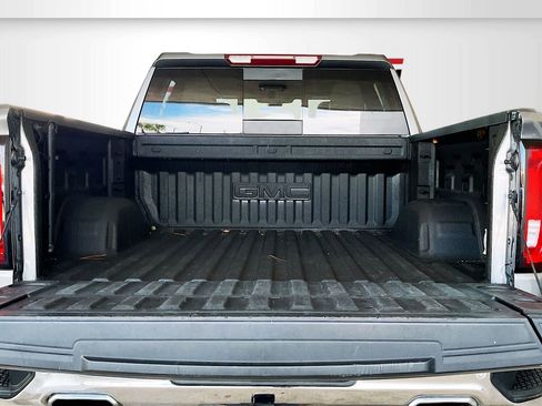Used 2022 GMC Sierra 1500 SLT w/ SLT Premium Plus Package image 26