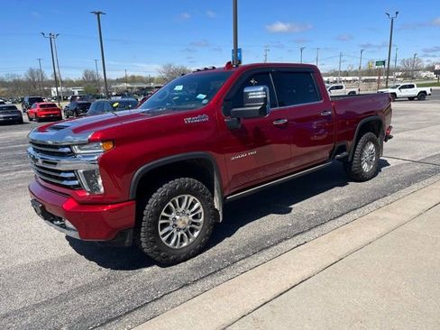 Used 2023 Chevrolet Silverado 3500 High Country w/ Z71 Off-Road Package AWD/4WD image 8
