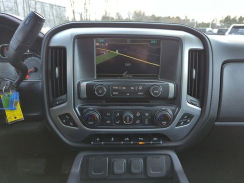 Used 2018 GMC Sierra 1500 SLT image 24