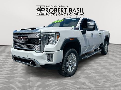 Used 2023 GMC Sierra 3500 Denali w/ Denali Ultimate Package AWD/4WD image 1