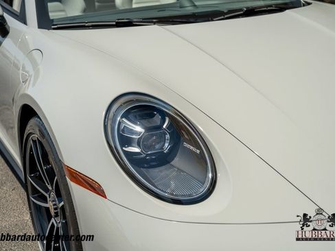 Used 2022 Porsche 911 Cabriolet AWD/4WD image 13