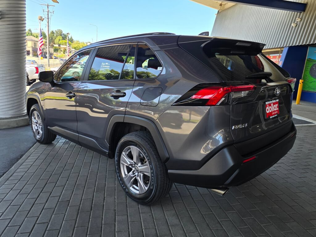 Used 2024 Toyota RAV4 XLE w/ Convenience Package AWD/4WD image 7