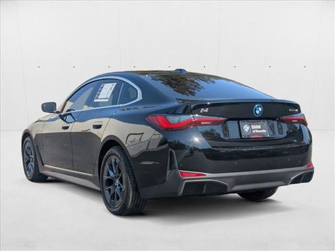 Used 2025 BMW i4 eDrive40 image 8