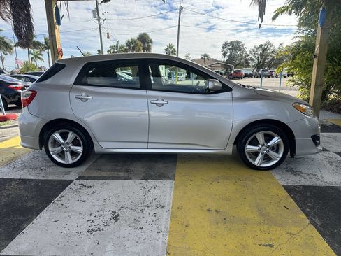 Used 2009 Toyota Matrix S image 20