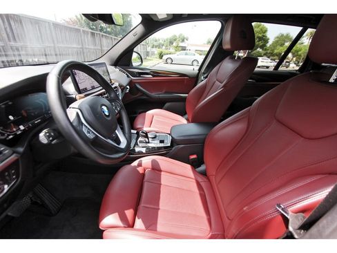 Used 2023 BMW X3 xDrive30i w/ Premium Package AWD/4WD image 15