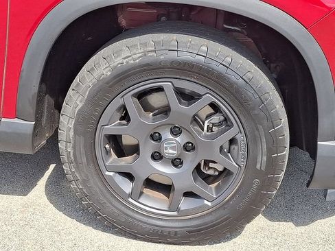 Used 2023 Honda Pilot TrailSport image 8