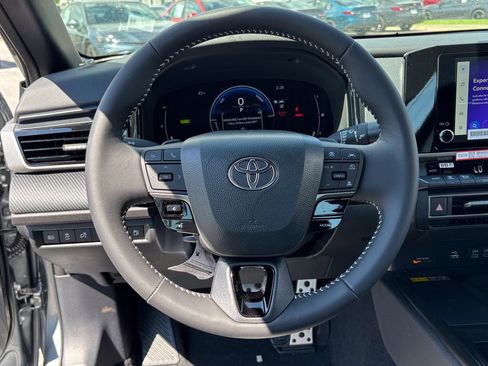 New 2026 Toyota Camry SE FWD image 19