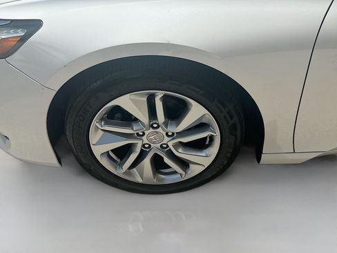 Used 2018 Honda Accord LX image 33