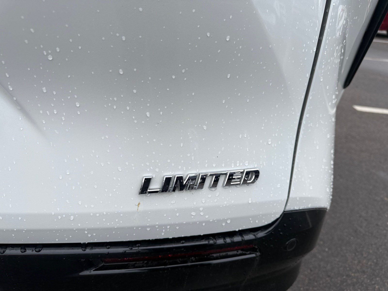Used 2026 Toyota Sienna Limited AWD/4WD image 23