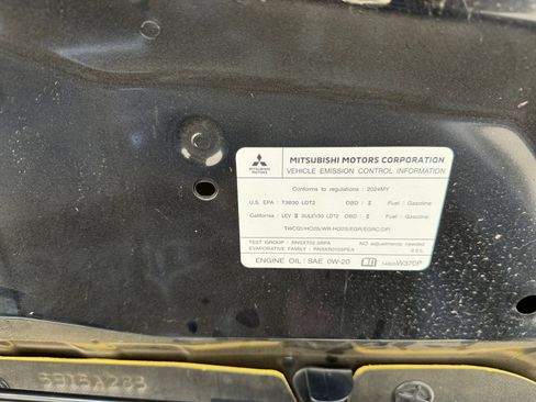 Used 2024 Mitsubishi Outlander ES FWD image 15