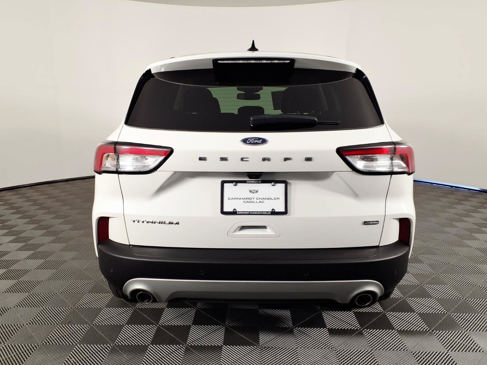 Used 2021 Ford Escape Titanium w/ Titanium Premium Package FWD image 5