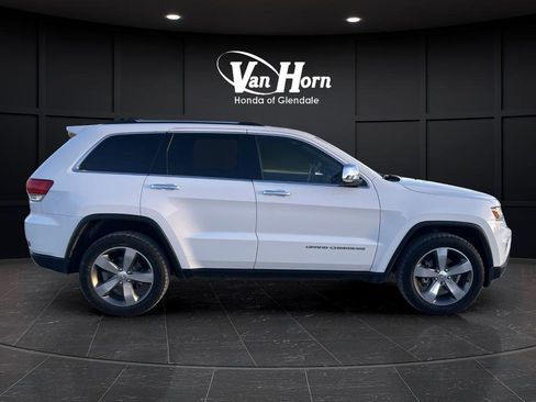 Used 2015 Jeep Grand Cherokee Limited w/ Trailer Tow Group IV image 2