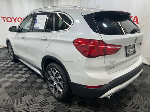 Used 2022 BMW X1 xDrive28i w/ Convenience Package AWD/4WD image 5