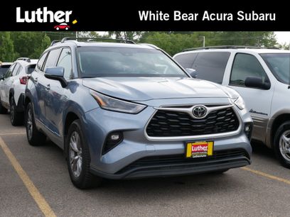 Used 2021 Toyota Highlander XLE