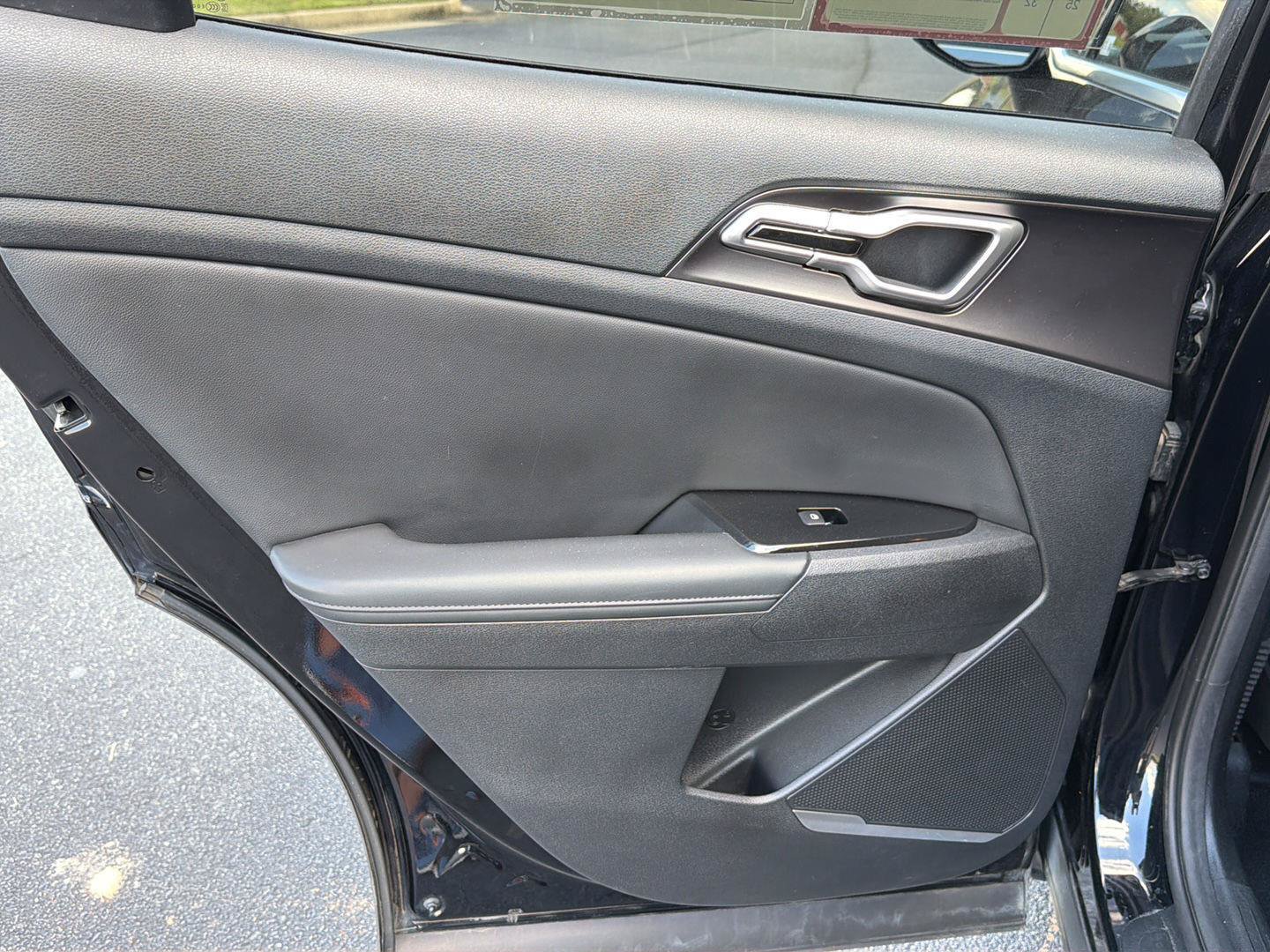 Used 2023 Kia Sportage EX FWD image 17