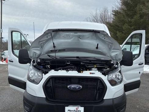 Used 2024 Ford Transit 250 148 Medium Roof image 10