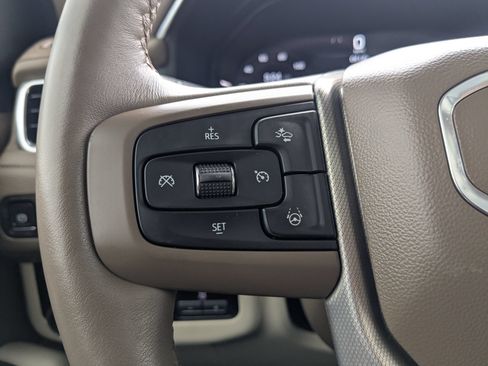 Used 2024 GMC Yukon Denali w/ Denali Reserve Package AWD/4WD image 23