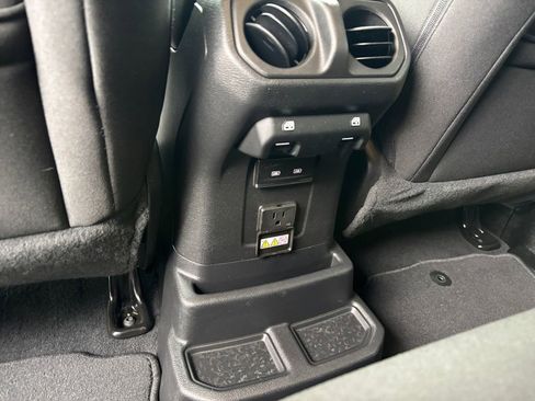 Used 2023 Jeep Wrangler Unlimited Rubicon 4xe w/ Cold Weather Group AWD/4WD image 35